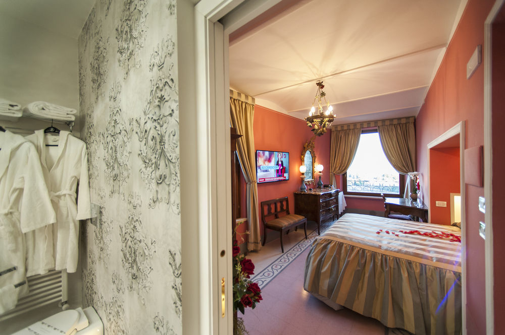 Bed and Breakfast Residenza D'Epoca Palazzo Borghesi Siena Zewnętrze zdjęcie